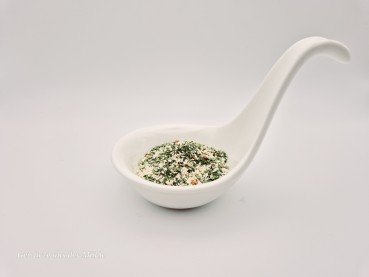 Kräuterbutter-Gewürzzubereitung mit Knoblauch